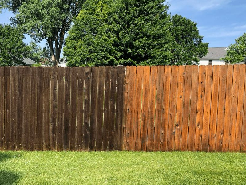 Fence Staining near Grapevine